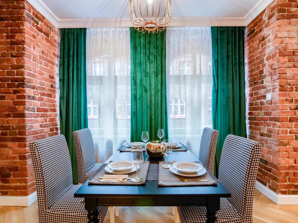 Fancy Apartment Nikiszowiec คาโตวีตเซ ภายนอก รูปภาพ