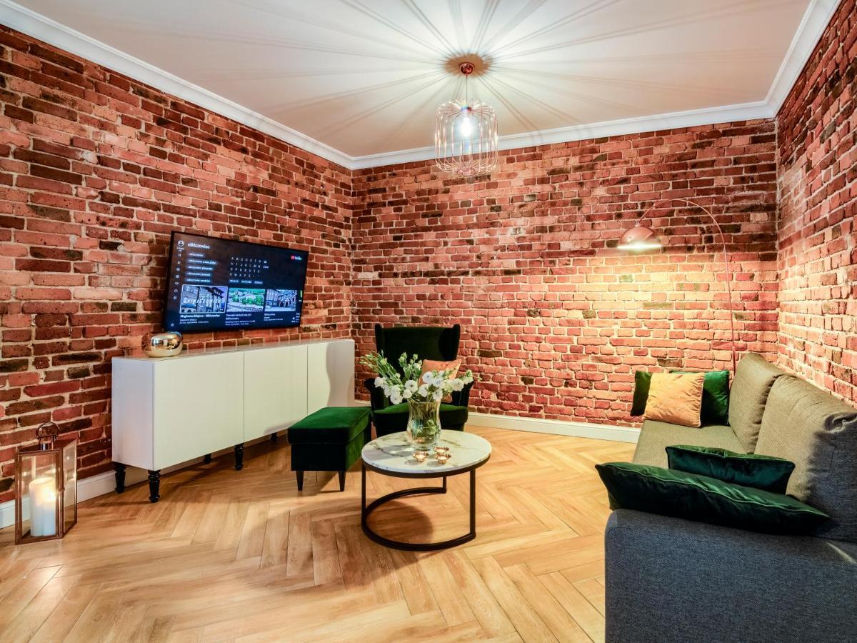 Fancy Apartment Nikiszowiec คาโตวีตเซ ภายนอก รูปภาพ