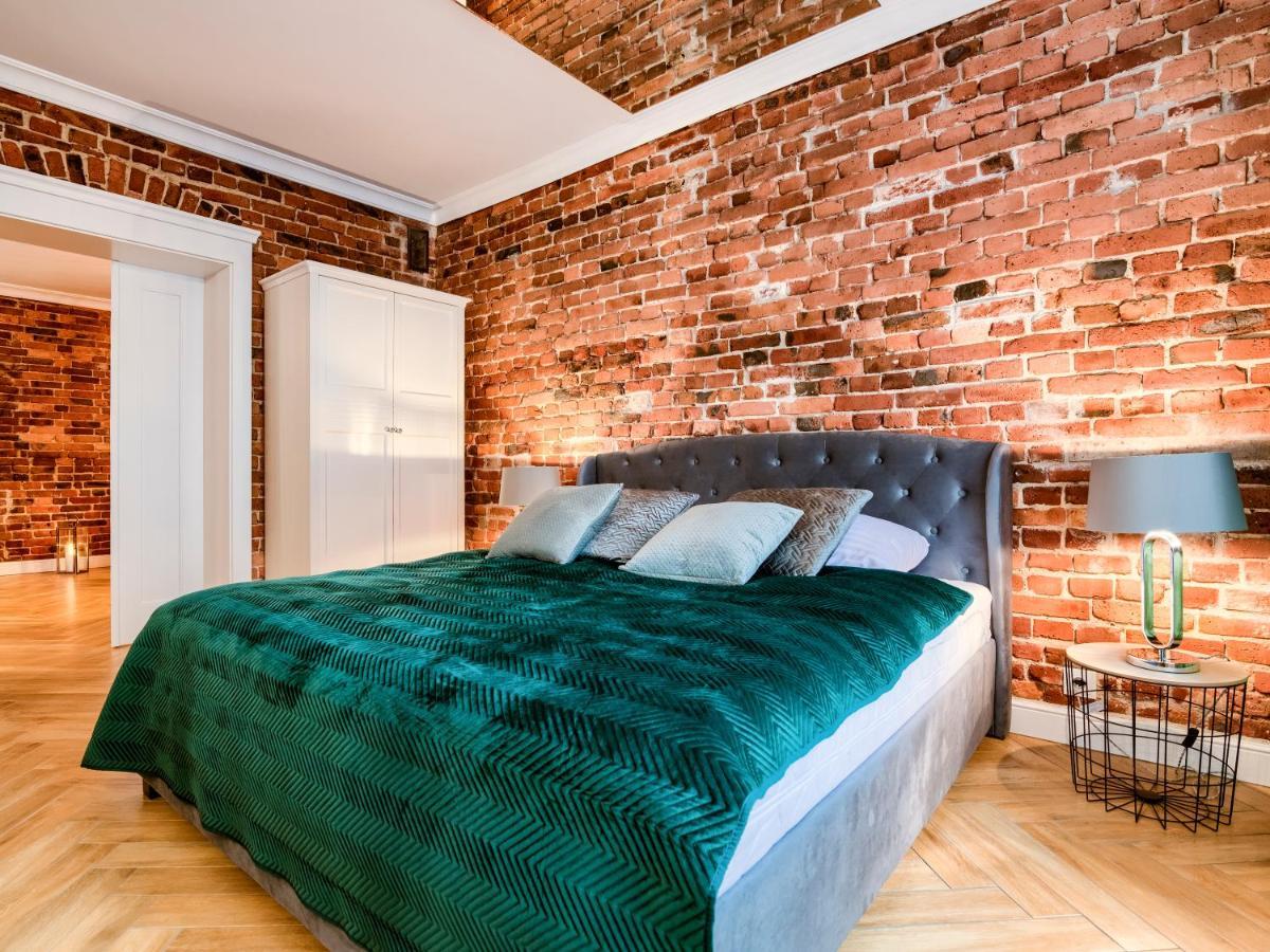 Fancy Apartment Nikiszowiec คาโตวีตเซ ภายนอก รูปภาพ