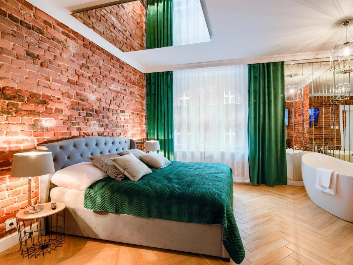 Fancy Apartment Nikiszowiec คาโตวีตเซ ภายนอก รูปภาพ
