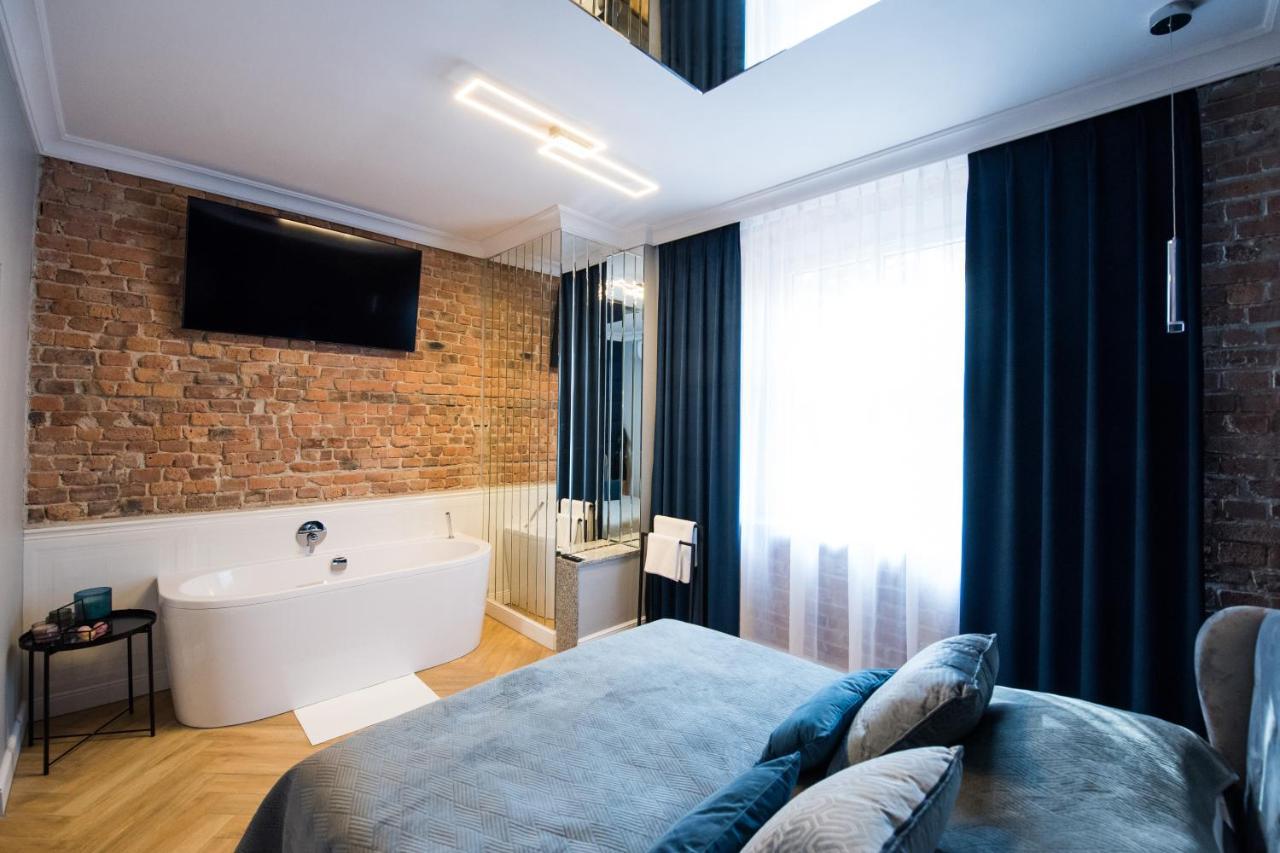 Fancy Apartment Nikiszowiec คาโตวีตเซ ภายนอก รูปภาพ