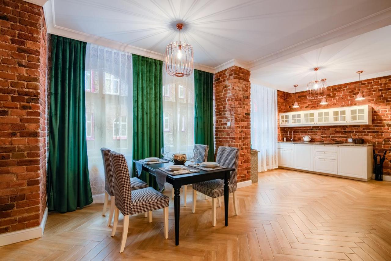 Fancy Apartment Nikiszowiec คาโตวีตเซ ภายนอก รูปภาพ