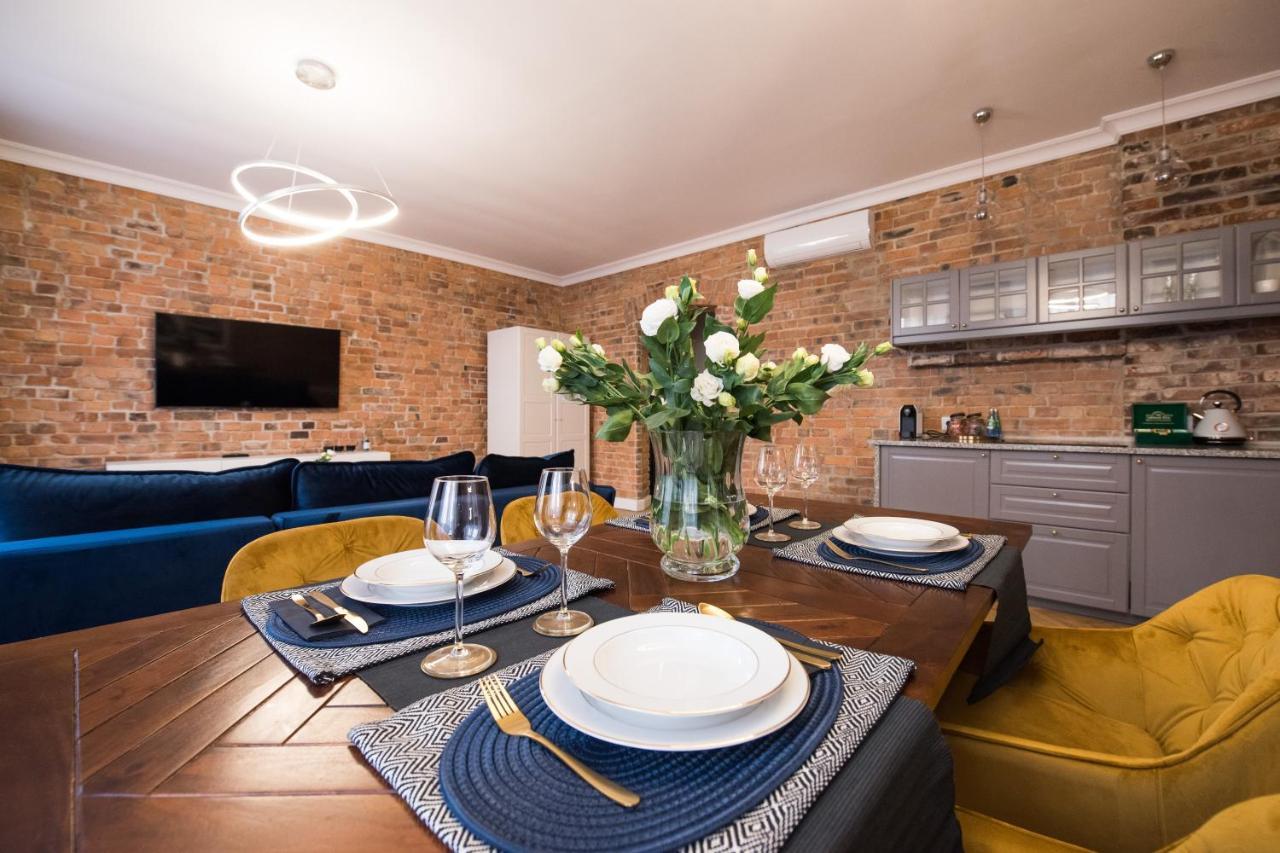 Fancy Apartment Nikiszowiec คาโตวีตเซ ภายนอก รูปภาพ
