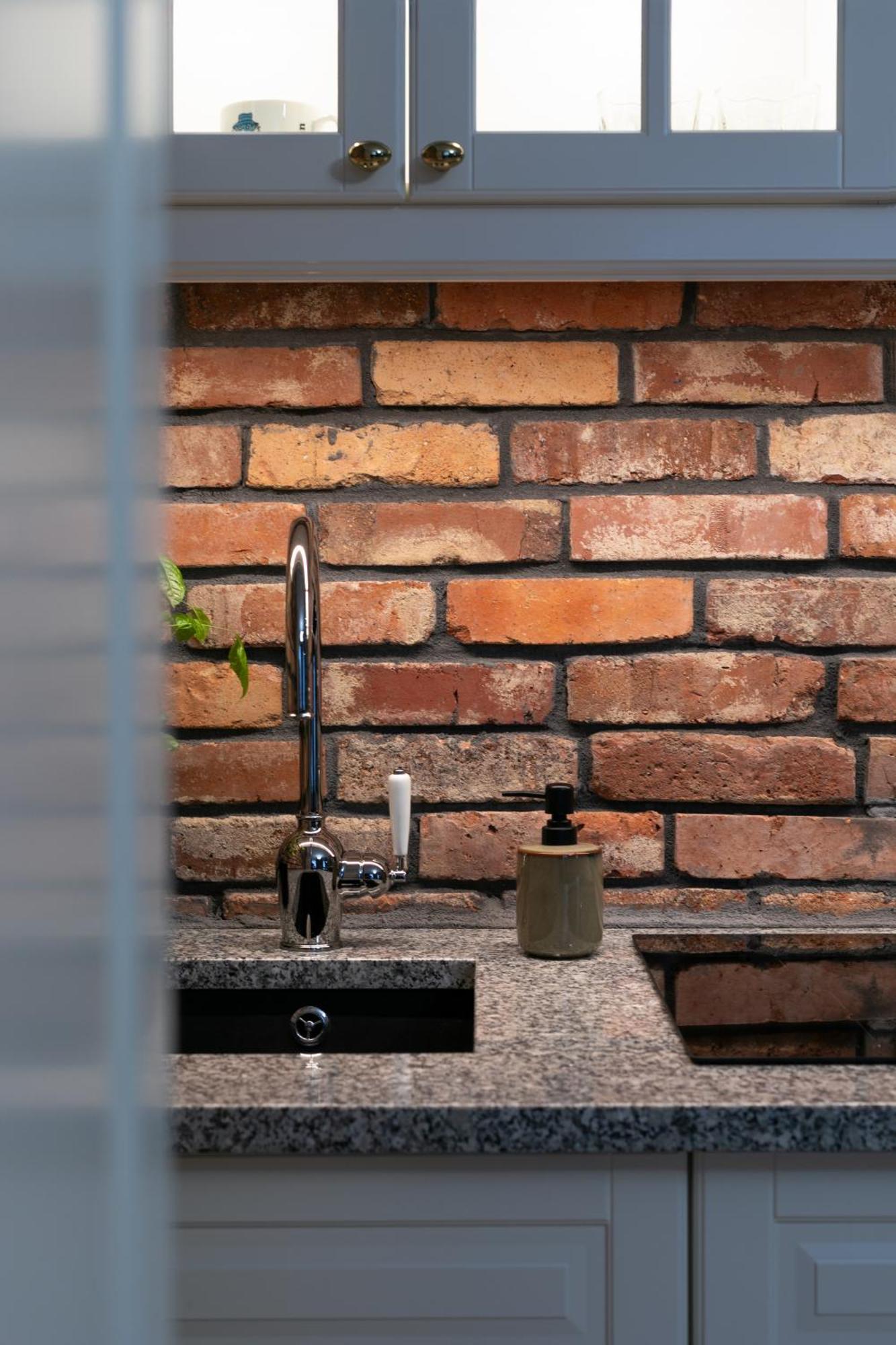 Fancy Apartment Nikiszowiec คาโตวีตเซ ภายนอก รูปภาพ