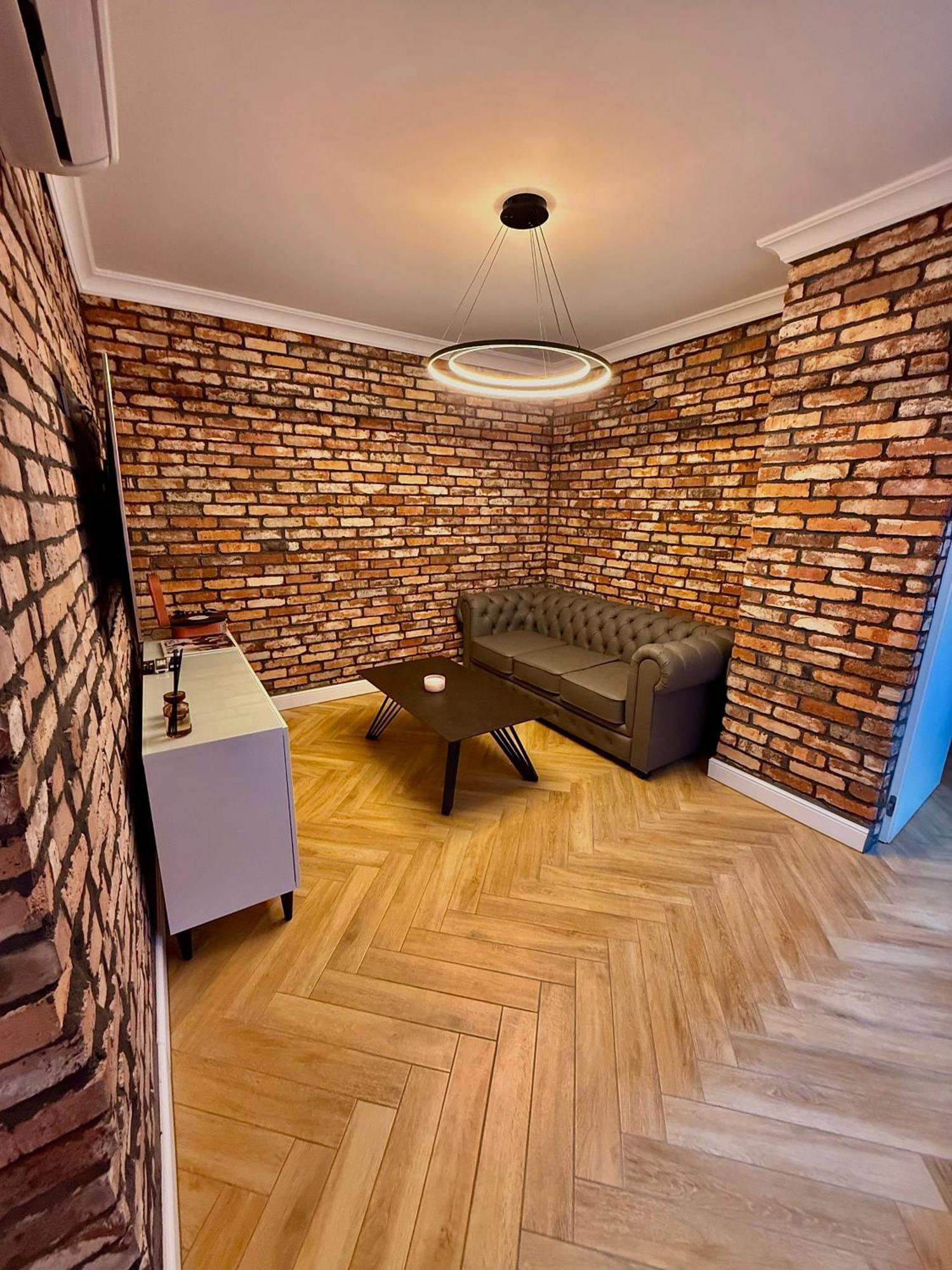 Fancy Apartment Nikiszowiec คาโตวีตเซ ภายนอก รูปภาพ